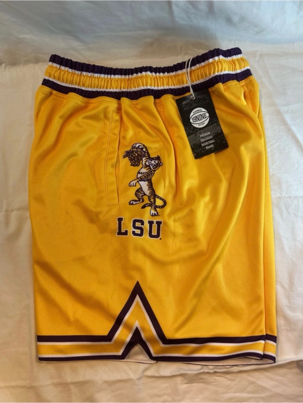 19Nine Hardwood History - LSU Basketball Shorts 1991-1992 Shaquille O’Neal